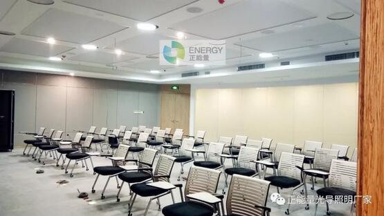 正能量科技无电照明系统 正能量科技无电照明系统